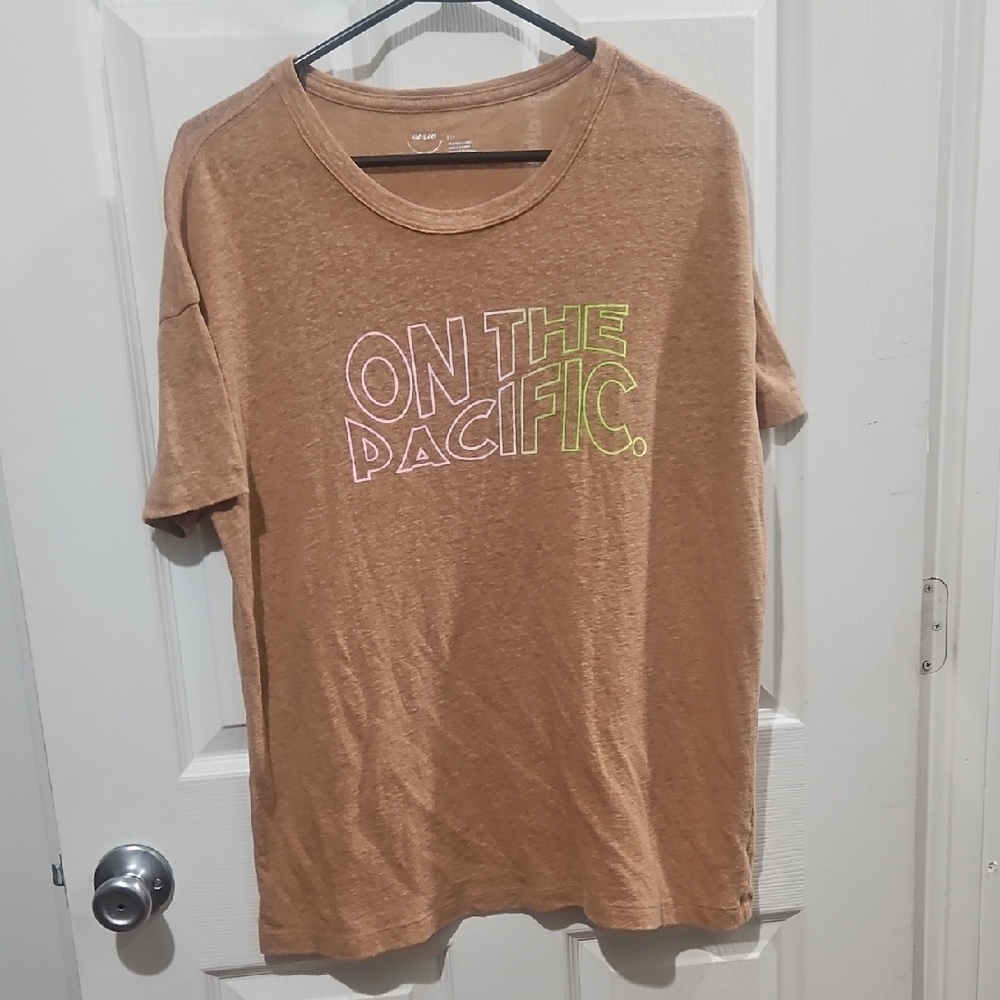 Aerie Tan Crew Neck Burn Out  Tee Size Small‎